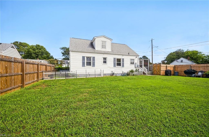 Photo 33 of 45 residential for sale in Norfolk virginia Photo 33 of 45 residential for sale in Norfolk virginia