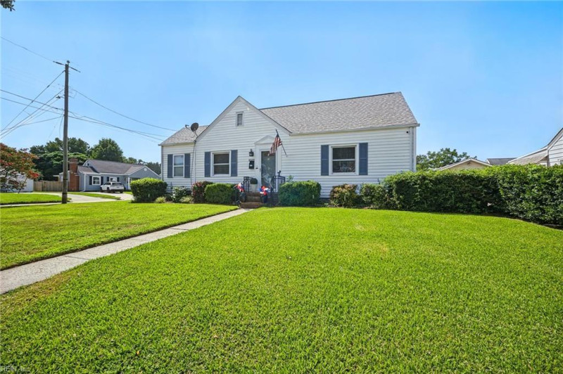 Photo 4 of 45 residential for sale in Norfolk virginia Photo 4 of 45 residential for sale in Norfolk virginia