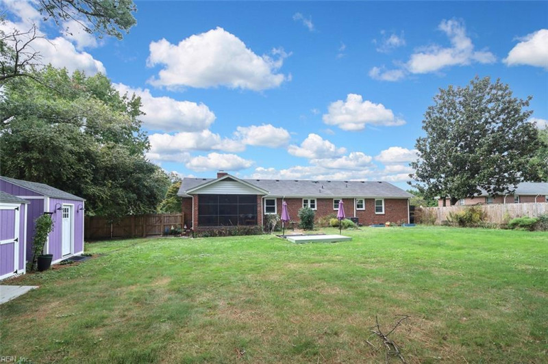 Photo 33 of 34 residential for sale in Chesapeake virginia