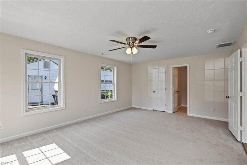 Photo 19 of 31 residential for sale in Newport News virginia