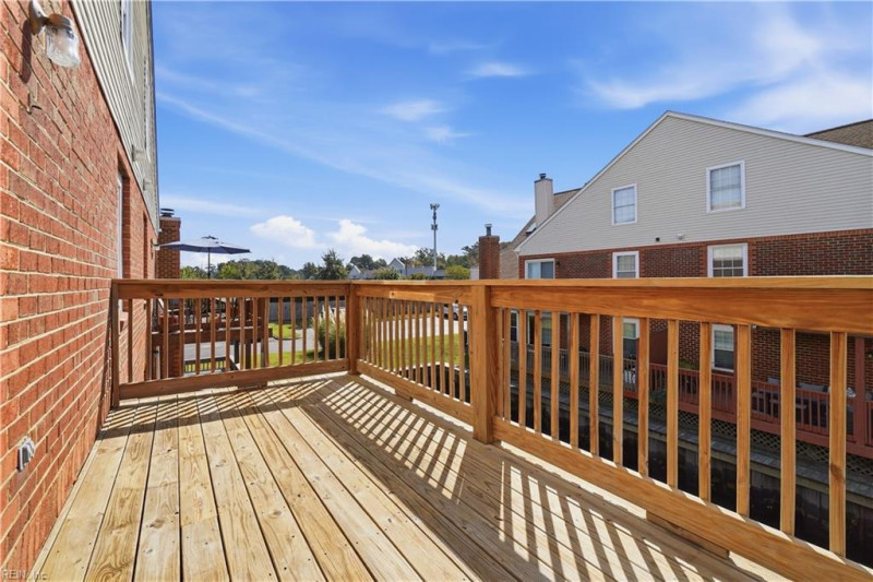 Photo 12 of 35 residential for sale in Virginia Beach virginia