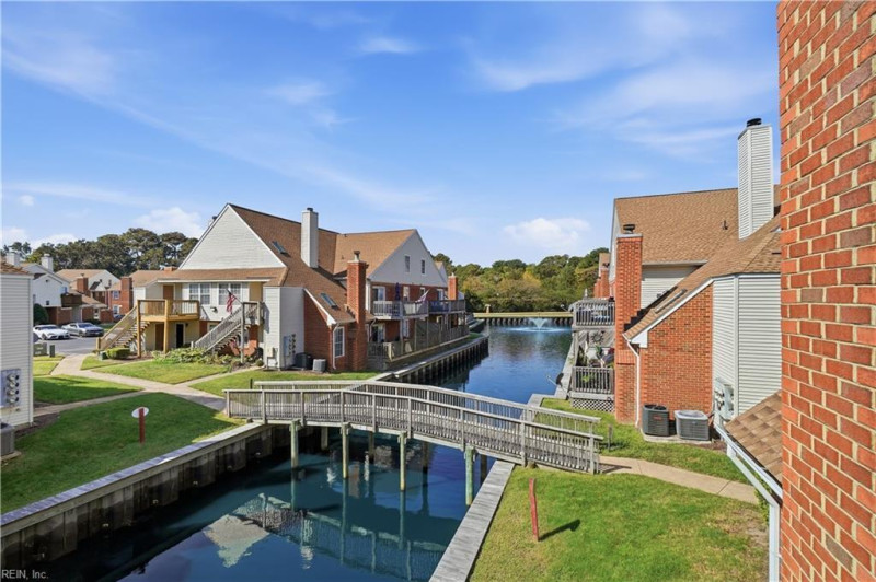 Photo 30 of 35 residential for sale in Virginia Beach virginia