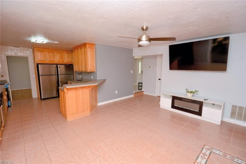 Photo 5 of 50 residential for sale in Virginia Beach virginia Photo 5 of 50 residential for sale in Virginia Beach virginia