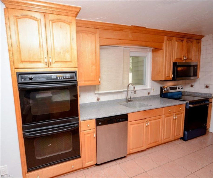 Photo 8 of 50 residential for sale in Virginia Beach virginia Photo 8 of 50 residential for sale in Virginia Beach virginia