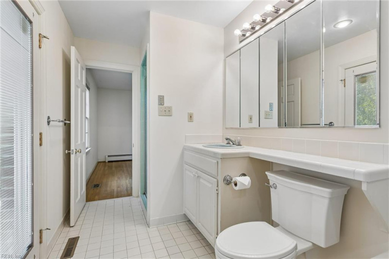 Photo 23 of 38 residential for sale in Hampton virginia