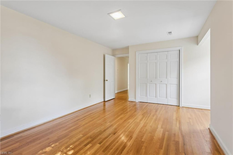 Photo 26 of 38 residential for sale in Hampton virginia