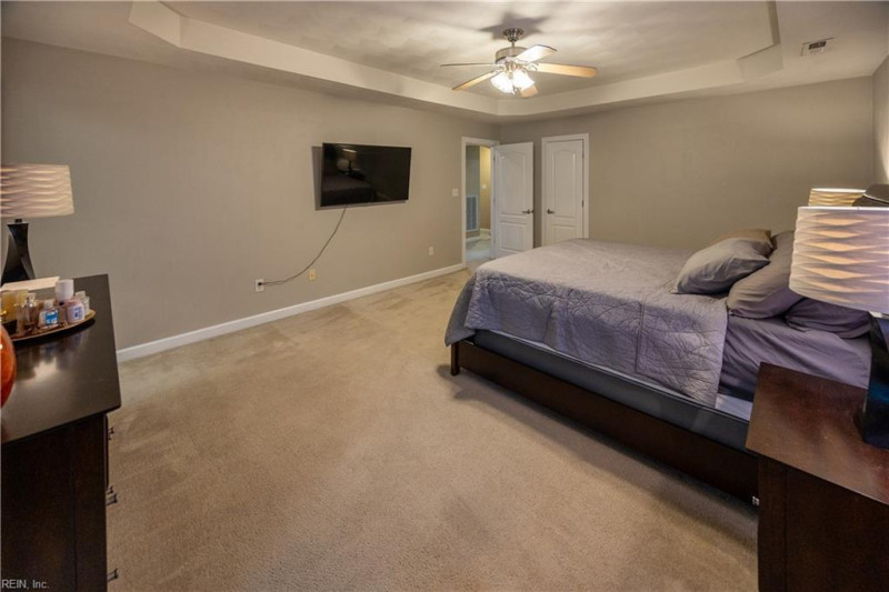 Photo 21 of 50 residential for sale in Chesapeake virginia