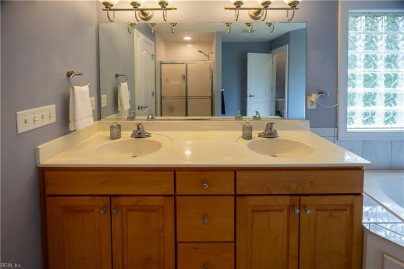 Photo 25 of 50 residential for sale in Chesapeake virginia