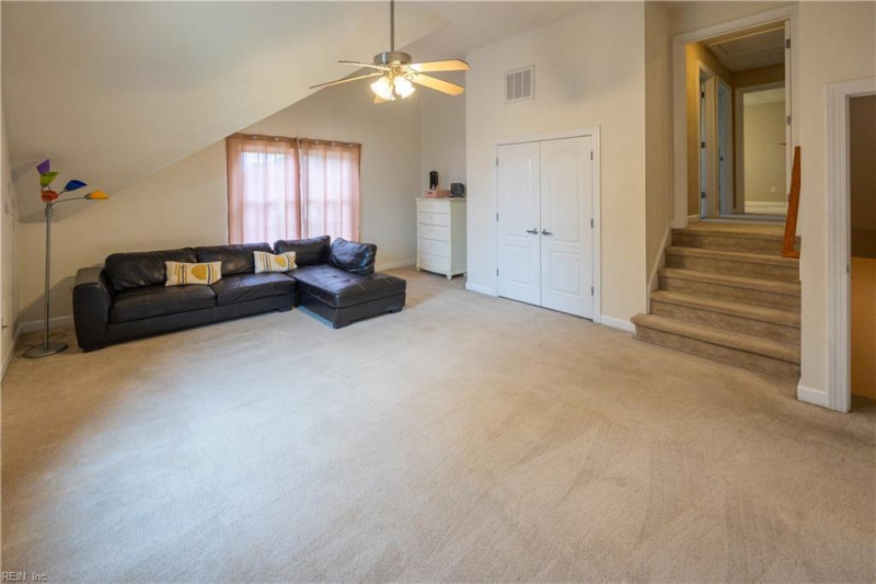 Photo 33 of 50 residential for sale in Chesapeake virginia