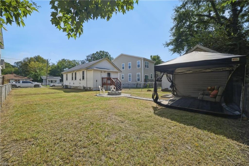 Photo 23 of 38 residential for sale in Norfolk virginia Photo 23 of 38 residential for sale in Norfolk virginia