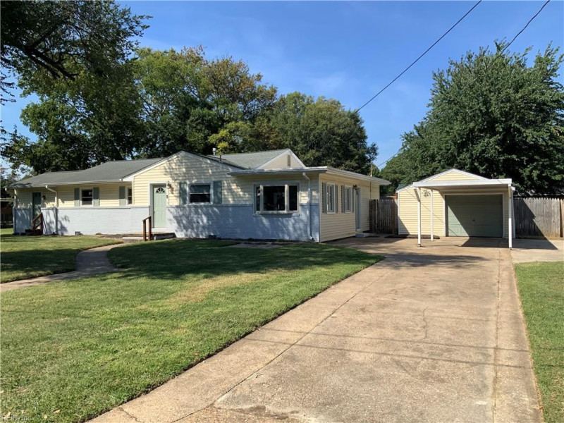Photo 1 of 28 residential for sale in Chesapeake virginia Photo 1 of 28 residential for sale in Chesapeake virginia