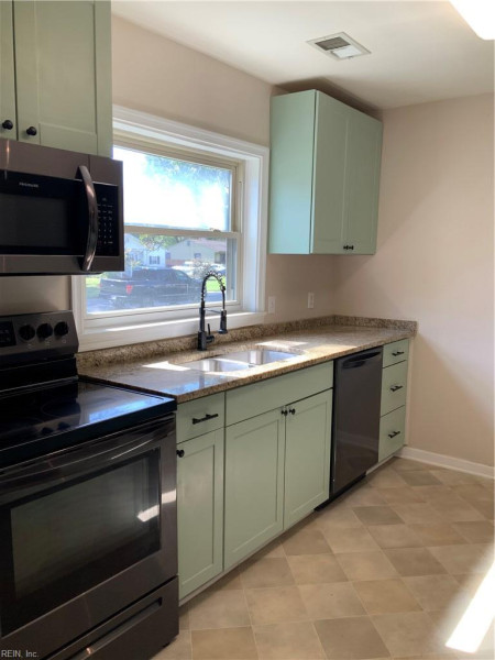 Photo 6 of 28 residential for sale in Chesapeake virginia Photo 6 of 28 residential for sale in Chesapeake virginia