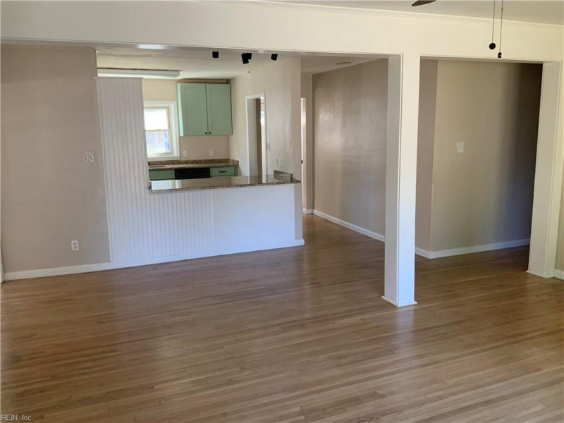 Photo 9 of 28 residential for sale in Chesapeake virginia Photo 9 of 28 residential for sale in Chesapeake virginia