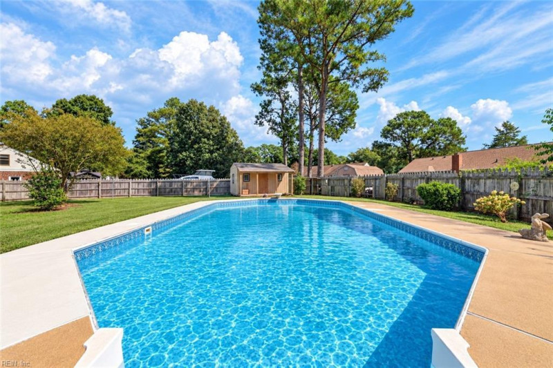 Photo 29 of 35 residential for sale in Chesapeake virginia