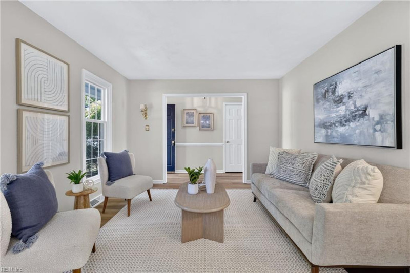 Photo 6 of 35 residential for sale in Chesapeake virginia
