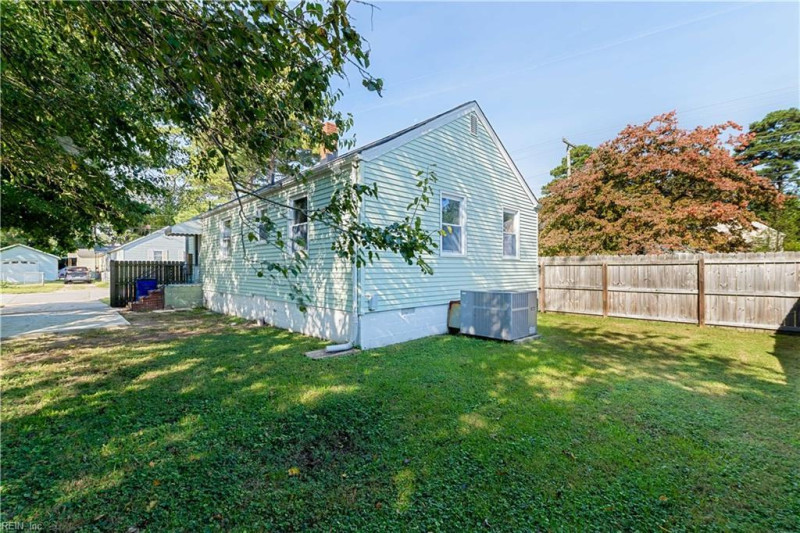 Photo 23 of 26 residential for sale in Norfolk virginia Photo 23 of 26 residential for sale in Norfolk virginia