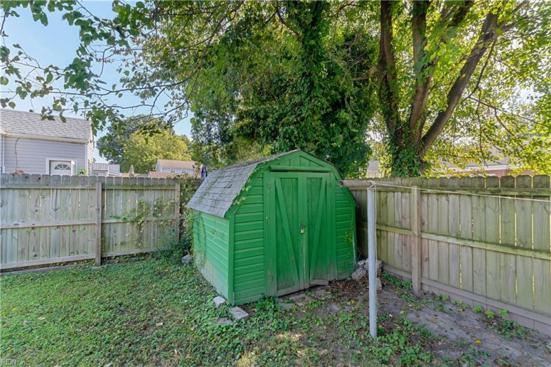 Photo 25 of 26 residential for sale in Norfolk virginia Photo 25 of 26 residential for sale in Norfolk virginia