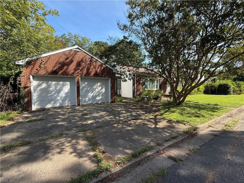 Photo 2 of 6 residential for sale in Portsmouth virginia Photo 2 of 6 residential for sale in Portsmouth virginia