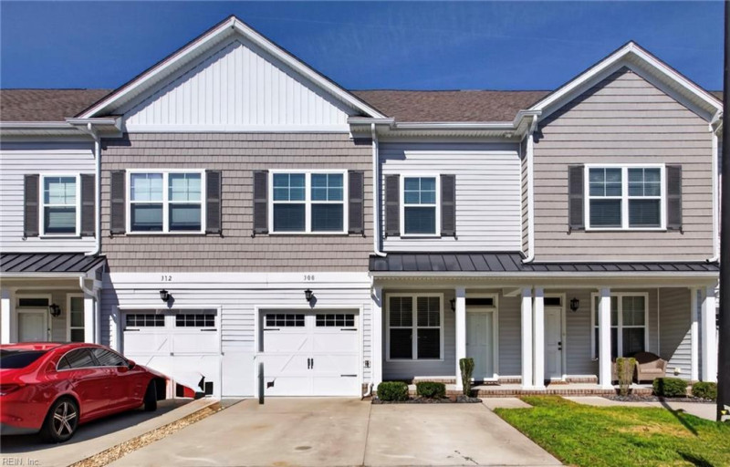 Photo 1 of 37 residential for sale in Chesapeake virginia