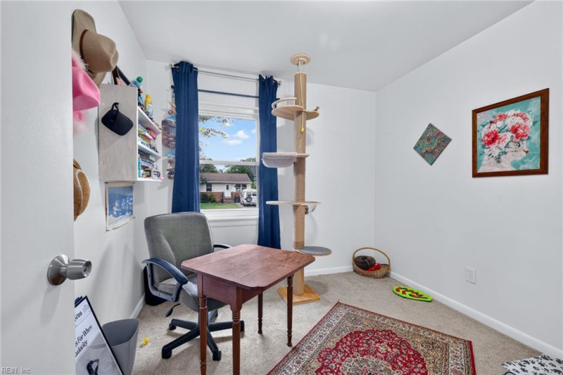 Photo 9 of 26 residential for sale in Hampton virginia