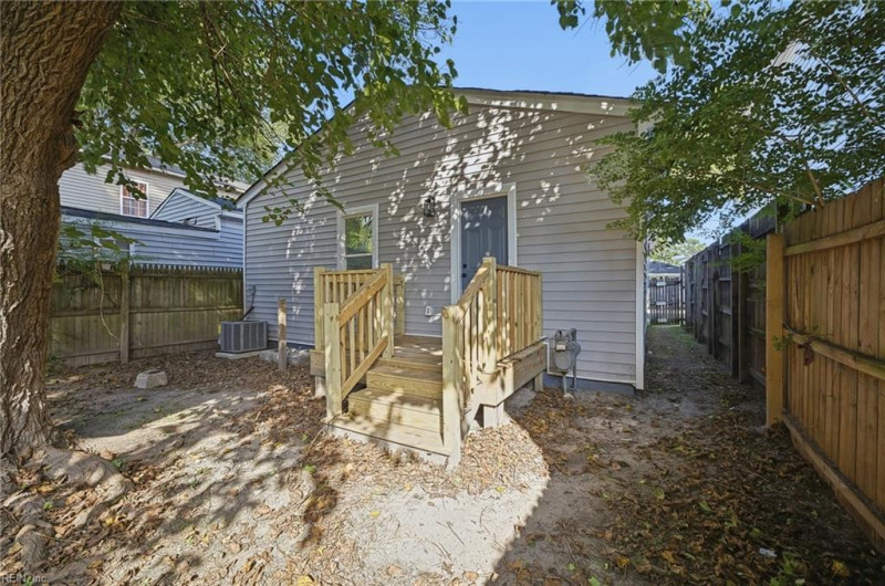 Photo 27 of 31 residential for sale in Portsmouth virginia Photo 27 of 31 residential for sale in Portsmouth virginia