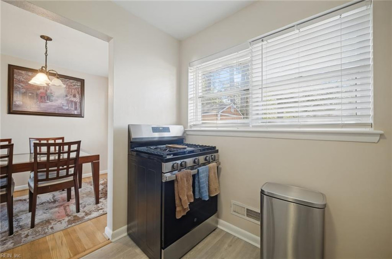 Photo 11 of 37 residential for sale in Norfolk virginia Photo 11 of 37 residential for sale in Norfolk virginia