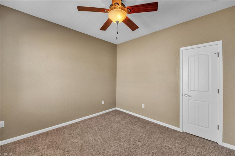 Photo 32 of 40 residential for sale in Chesapeake virginia Photo 32 of 40 residential for sale in Chesapeake virginia