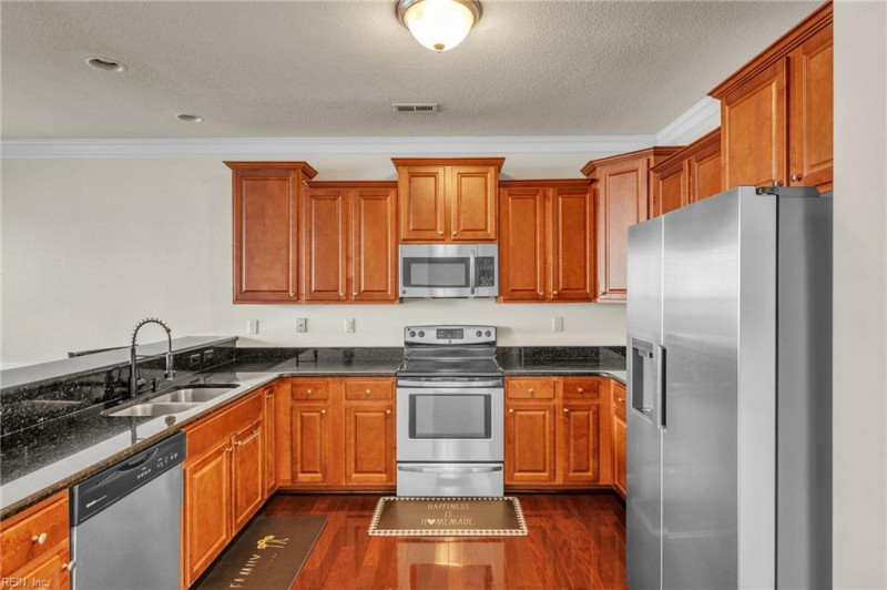 Photo 5 of 40 residential for sale in Chesapeake virginia Photo 5 of 40 residential for sale in Chesapeake virginia