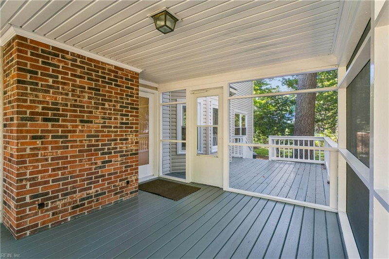 Photo 39 of 43 residential for sale in York County virginia