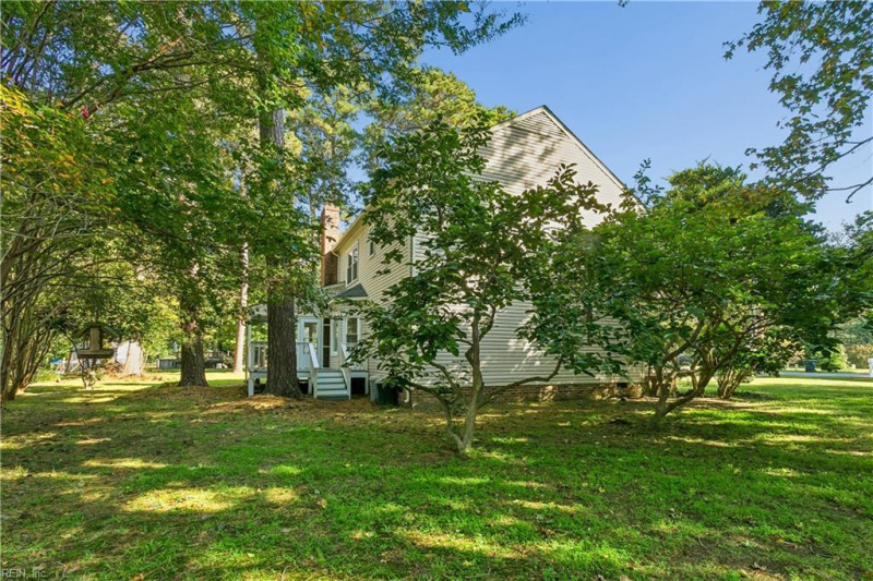 Photo 41 of 43 residential for sale in York County virginia