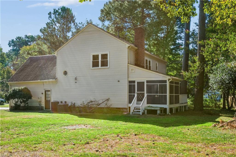 Photo 42 of 43 residential for sale in York County virginia