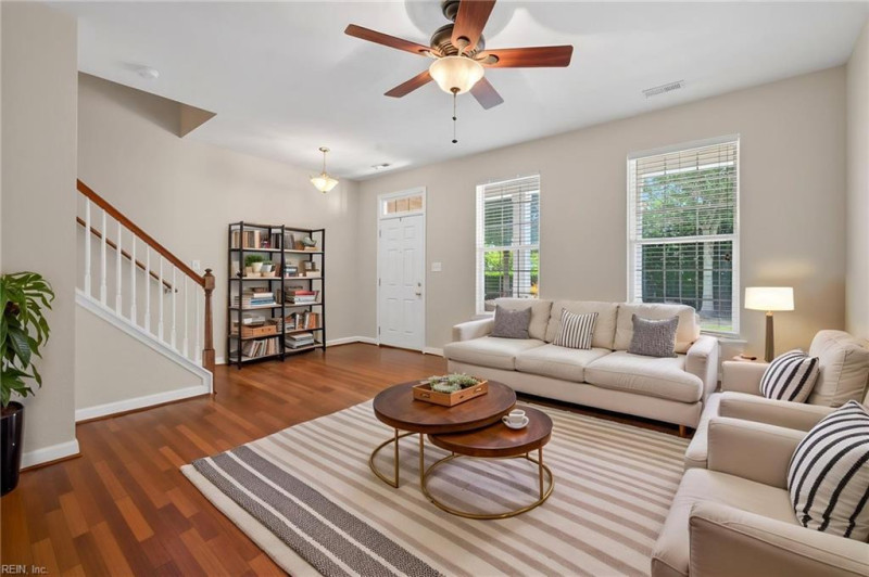 Photo 2 of 36 residential for sale in Virginia Beach virginia