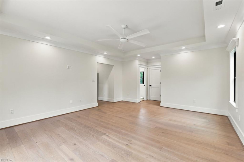 Photo 32 of 49 residential for sale in Virginia Beach virginia