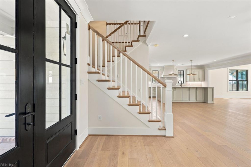 Photo 6 of 49 residential for sale in Virginia Beach virginia