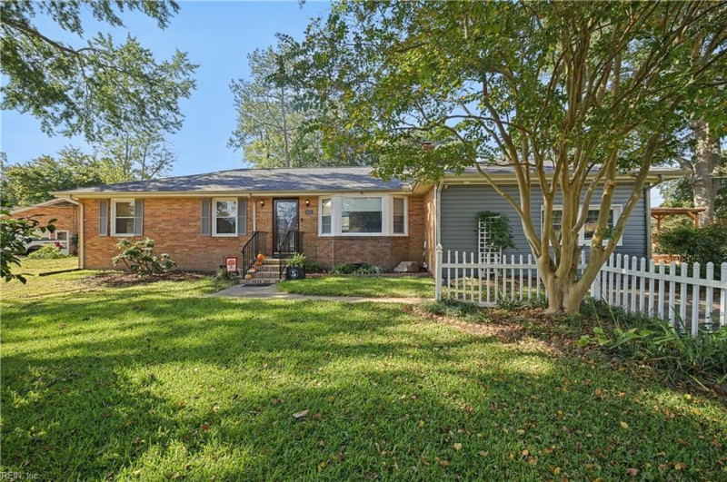 Photo 1 of 50 residential for sale in Chesapeake virginia Photo 1 of 50 residential for sale in Chesapeake virginia
