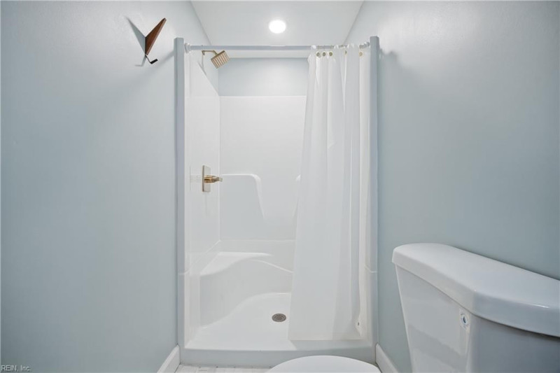 Photo 23 of 50 residential for sale in Chesapeake virginia Photo 23 of 50 residential for sale in Chesapeake virginia