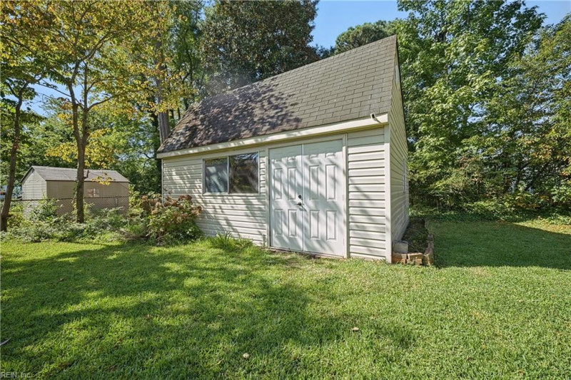 Photo 39 of 50 residential for sale in Chesapeake virginia Photo 39 of 50 residential for sale in Chesapeake virginia