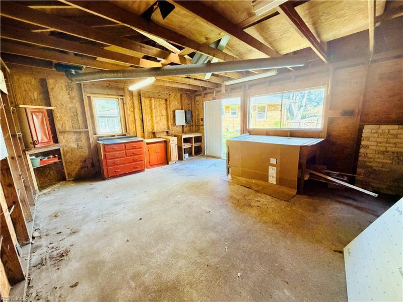 Photo 41 of 50 residential for sale in Chesapeake virginia Photo 41 of 50 residential for sale in Chesapeake virginia