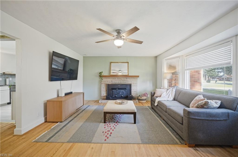 Photo 8 of 50 residential for sale in Chesapeake virginia Photo 8 of 50 residential for sale in Chesapeake virginia