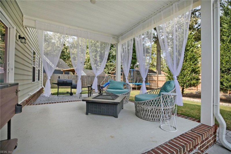 Photo 33 of 42 residential for sale in Chesapeake virginia