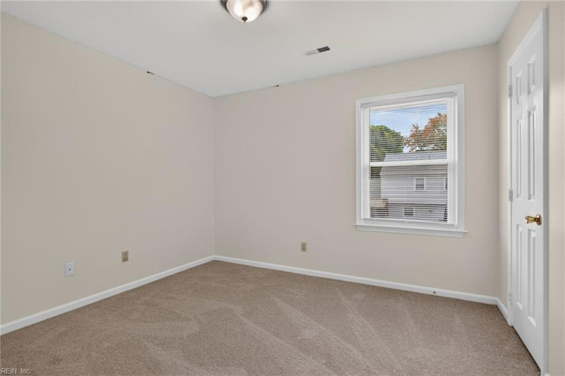 Photo 26 of 34 residential for sale in Hampton virginia Photo 26 of 34 residential for sale in Hampton virginia