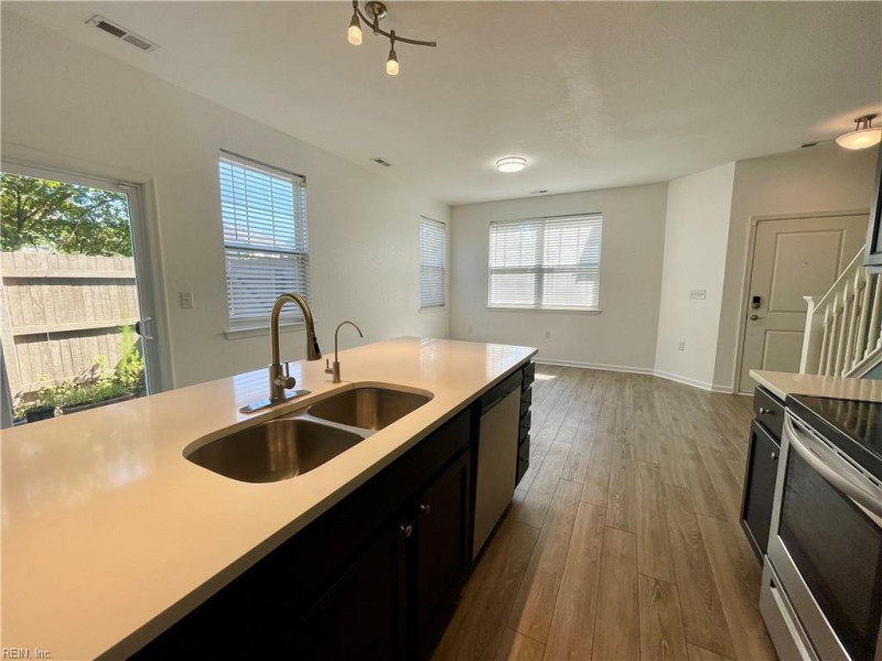 Photo 7 of 26 rental for rent in Chesapeake virginia Photo 7 of 26 rental for rent in Chesapeake virginia