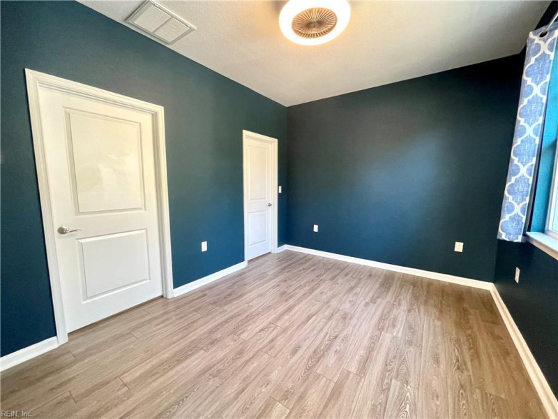 Photo 8 of 26 rental for rent in Chesapeake virginia Photo 8 of 26 rental for rent in Chesapeake virginia