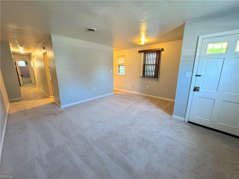Photo 4 of 30 rental for rent in Norfolk virginia Photo 4 of 30 rental for rent in Norfolk virginia