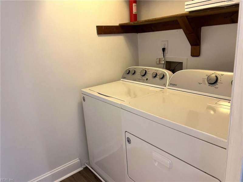 Photo 14 of 21 residential for sale in Virginia Beach virginia