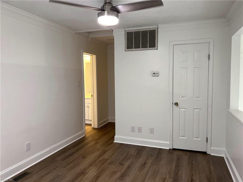 Photo 15 of 21 residential for sale in Virginia Beach virginia