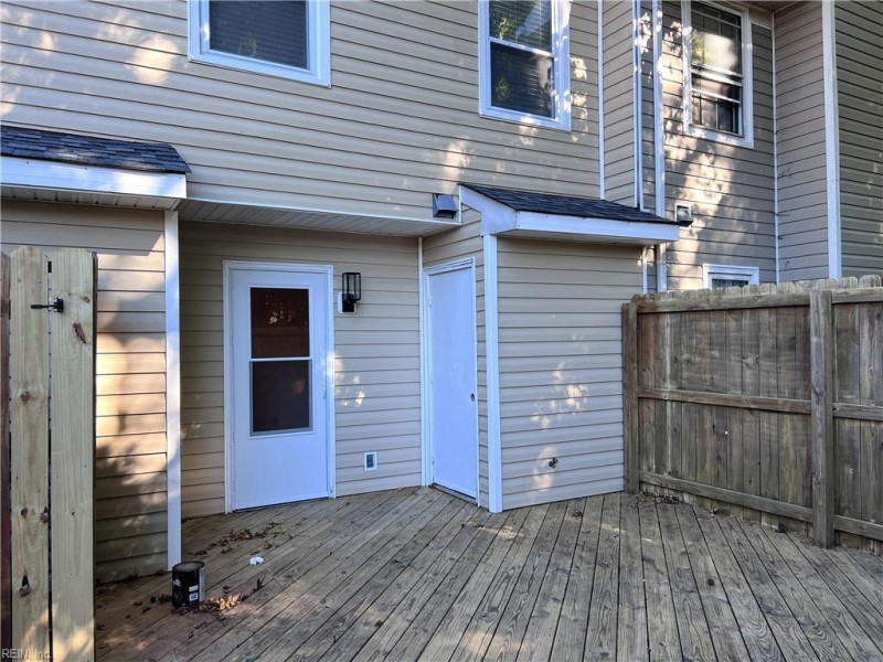 Photo 18 of 21 residential for sale in Virginia Beach virginia