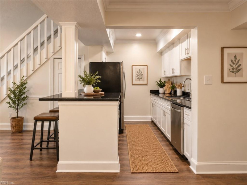 Photo 5 of 21 residential for sale in Virginia Beach virginia