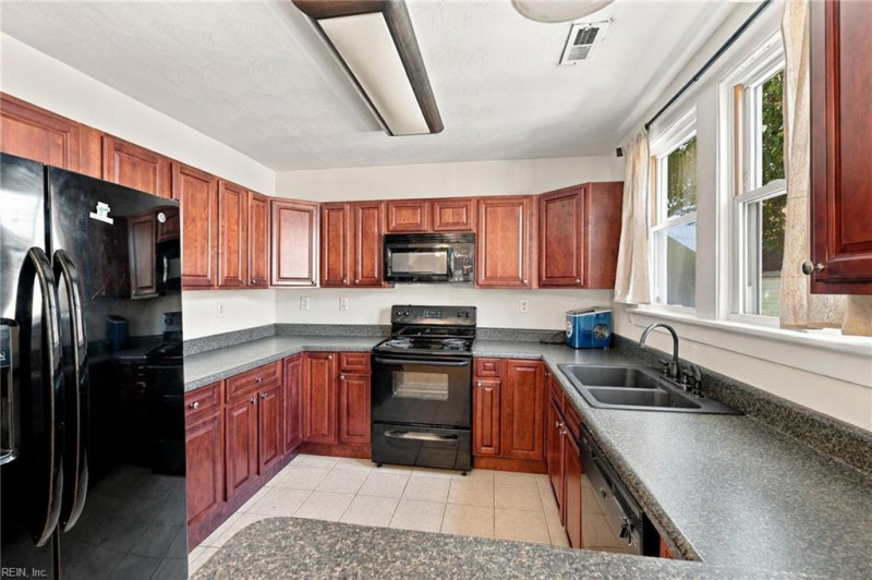 Photo 16 of 41 rental for rent in Norfolk virginia Photo 16 of 41 rental for rent in Norfolk virginia