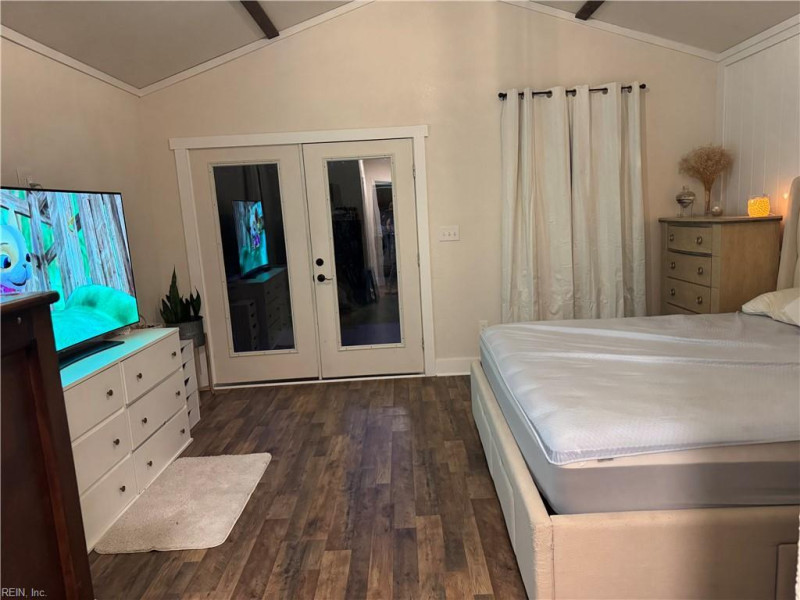 Photo 13 of 31 residential for sale in Suffolk virginia